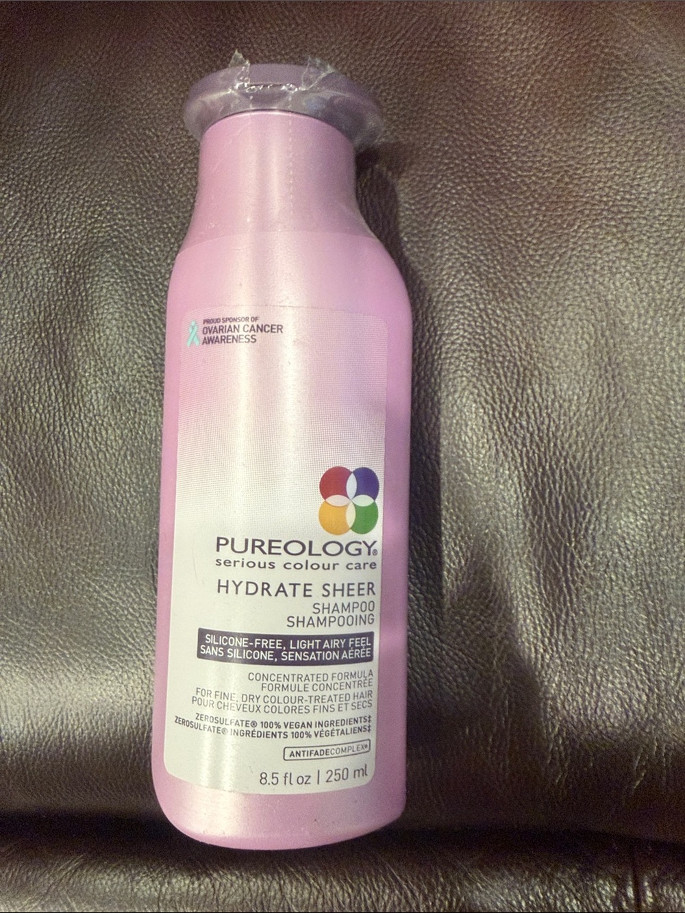 Pureology serious color care Hydrate Sheer Shampoo - Pink Bottle